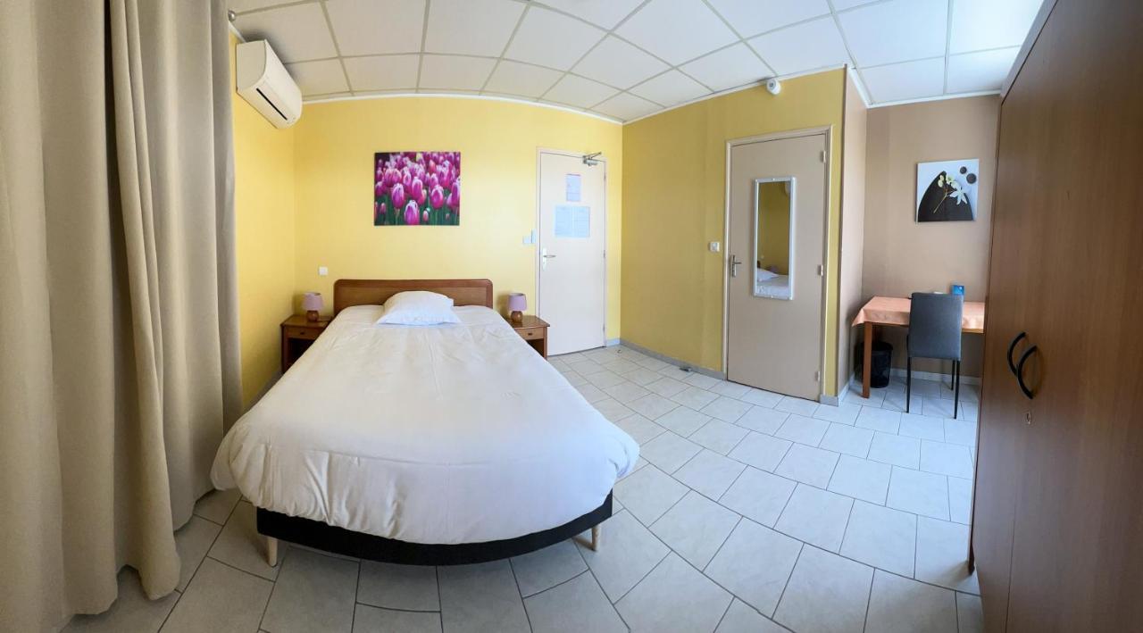Le Petit Logis Beaumont-en-Véron Exterior foto